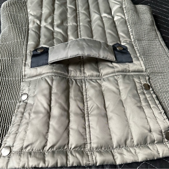 Goode Rider Women’s Quilted Goose Down Vest Faux Fur Hood Gray Size M - Picture 13 of 16